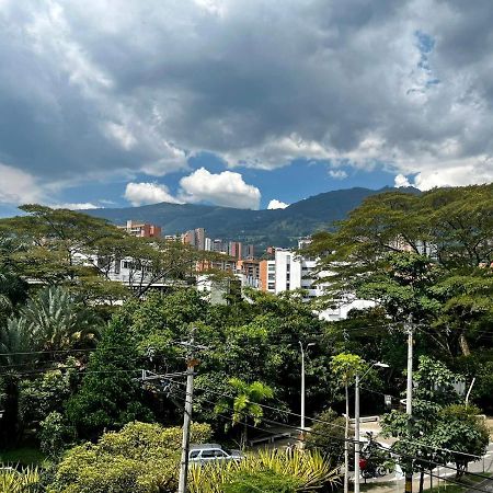Apartamento Con Excelente Ubicacion En Envigado Kültér fotó