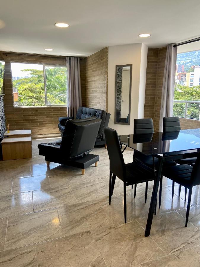 Apartamento Con Excelente Ubicacion En Envigado Kültér fotó