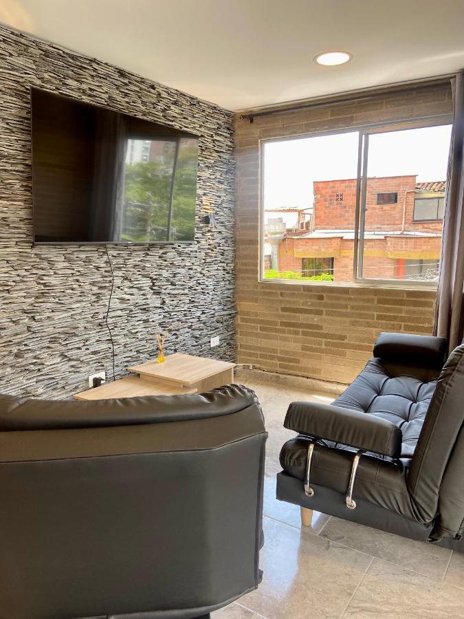 Apartamento Con Excelente Ubicacion En Envigado Kültér fotó